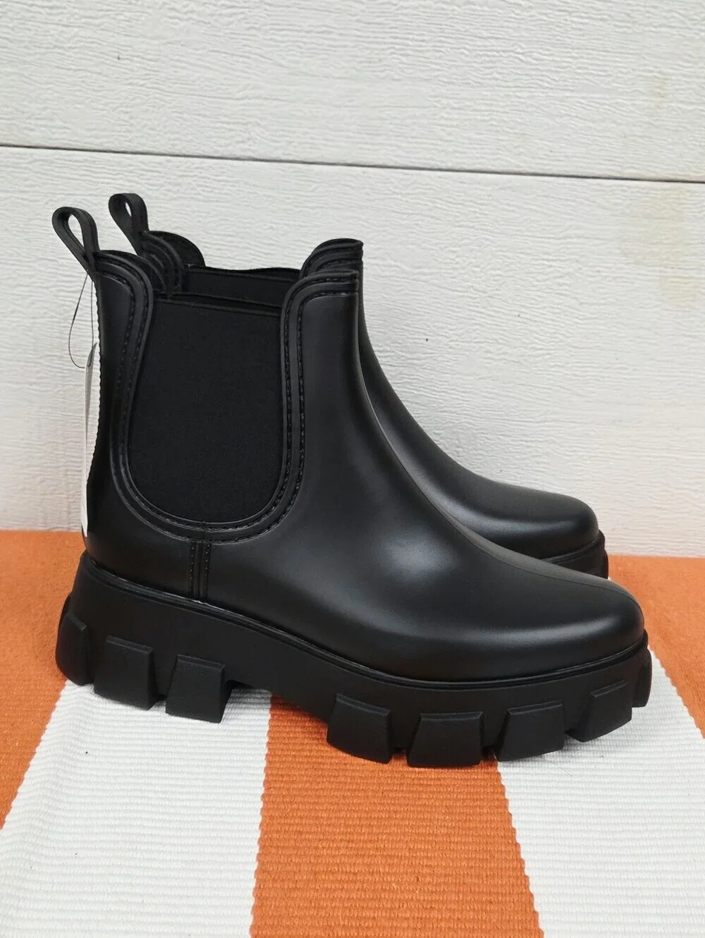 TERMIYFUL Chunky Black Chelsea Rain Boots 10 NEW
